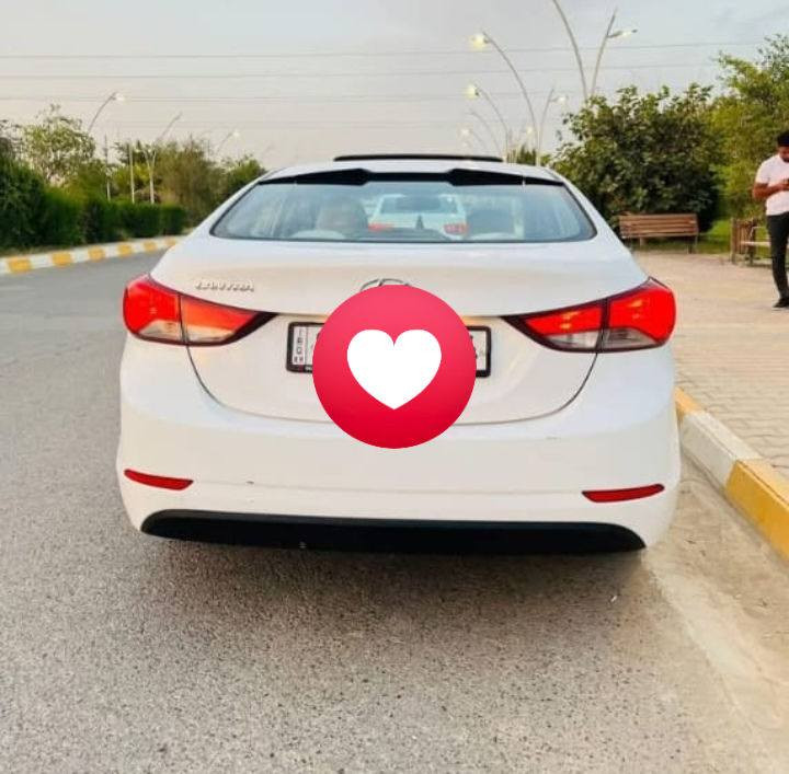 السلام عليكم…
للبيع بسعر 132…وبي مجال للشراي

هونداي الالنترا2014شكل ال16 لون ابيض ثلجي رقم سليمانيه دولي سنويه لغايه2029 وهزه جديده…السياره بسمي شرط التحويل
سياره مكفوله كفاله عامه….عدا شبر صبغ جوا قبغ البانزين وشويه بارد بالباب خلف السايق

محرك1800 دوش المرغوب …ماشيه 158k حقيقي شرط الفحص…سياره فول مواصفات 1/1سلايت رؤوف لايت لد ويل كب  كروم كشانه جلد بك لايت لد…
السياره جديده بمعنى الكلمه حيل حلوه واحلى من الصور..
سياره جاهزه متحتاج مصرف
مكاني صلاح الدين الدور للاستفسار
***********
