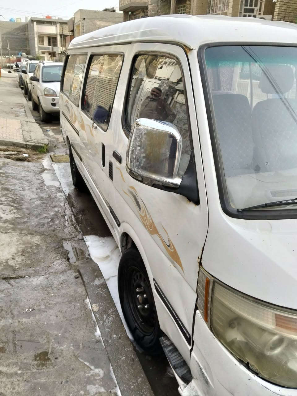 السلام عليكم فاتون رقم بغداد حره بسمي ثاني يوم تحويل السيارة بيها قليل خياسات بل دواير فقط صدرها تعبان صوت بل باور هاي كل البيها السعر 65 ) *********** المكان بغداد البلديات موديل 2014
