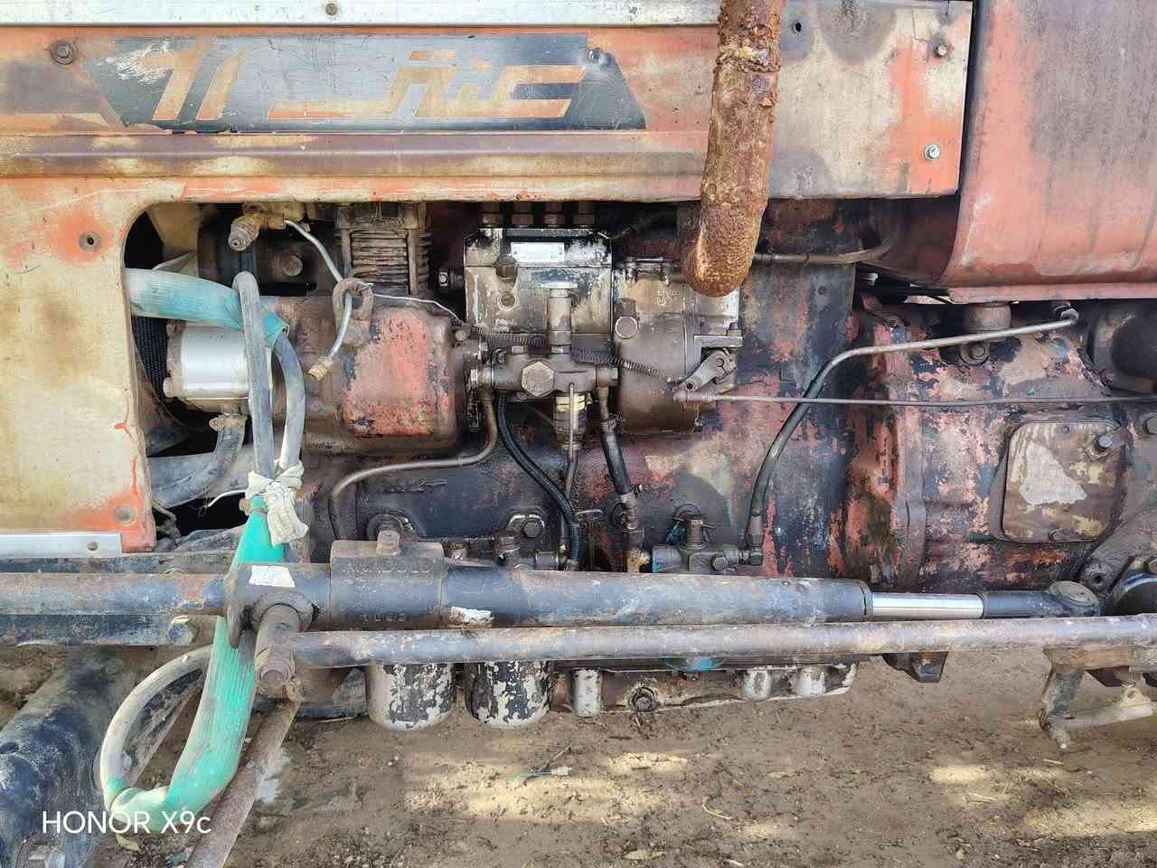 السلام عليكم
مديل ٨٥ جاهزه على الأخير رقم وسنويه بدون مداور بعمره السعر خمسه مليون عراقي
العنوان الشطره ناحية بني زيد
***********
