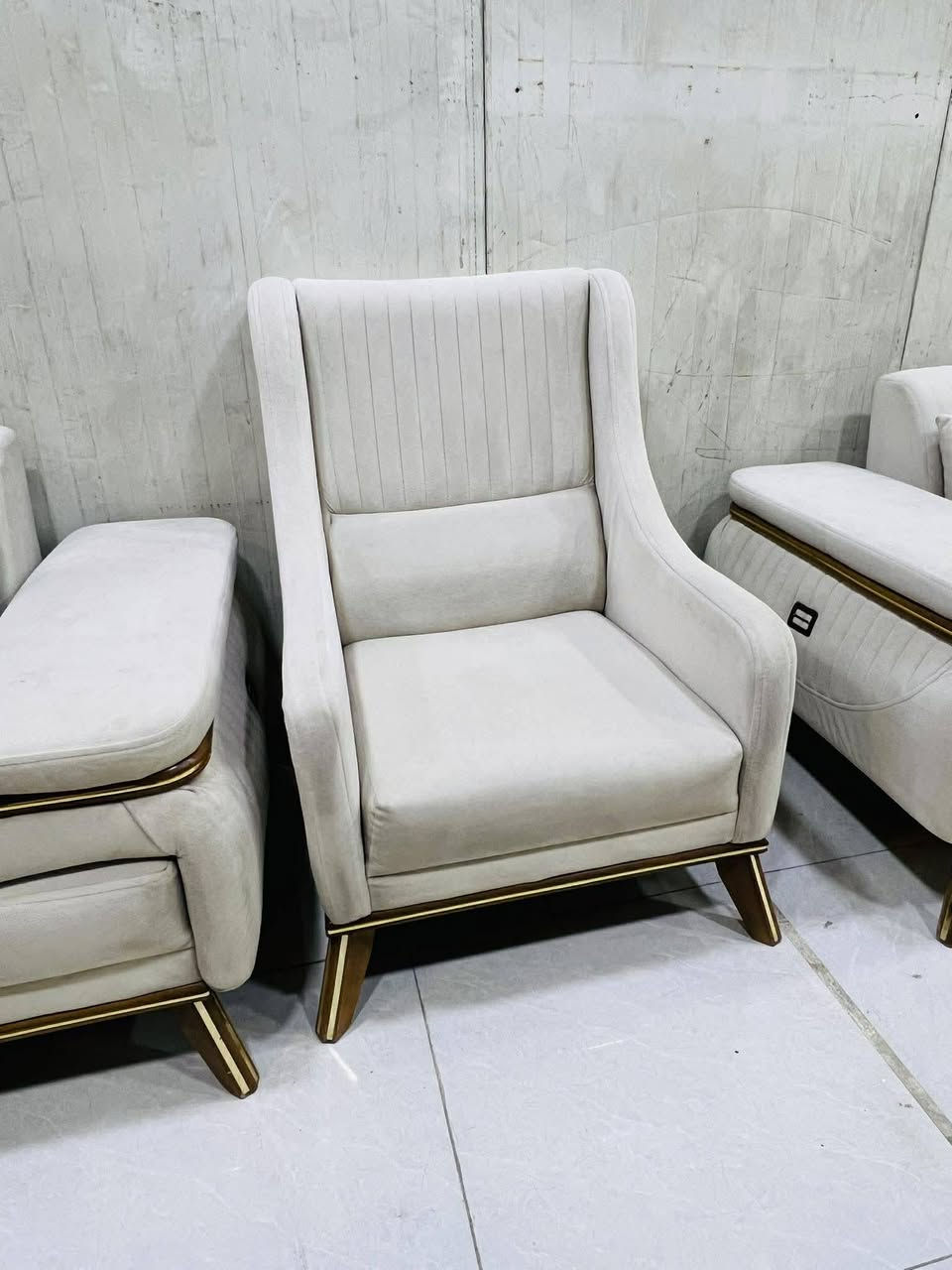 تخم تركي. بولستر. طبي. لون. مميز. ارجل خشب زان. فول نضافة ٨مقاعد . واصل. كول. مناطق. بغداد


**إذا كنت صاحب هذا الإعلان وتريد حذفه لأي سبب، رجاءا أرسل رسالة إلى الدعم الفني**