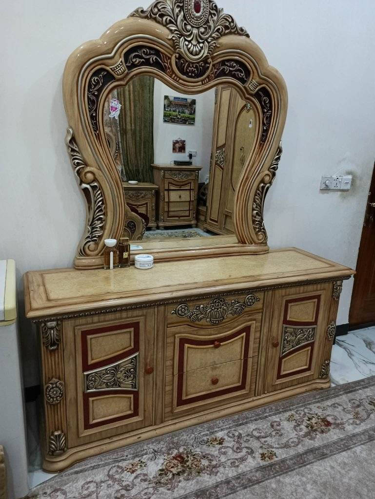 غرفه اخشاب عراقي ام سته نظيفه سعر ٢٥٠ قفل بيع مستعجل لو تلحك لو لا شراي خاص


**إذا كنت صاحب هذا الإعلان وتريد حذفه لأي سبب، رجاءا أرسل رسالة إلى الدعم الفني**