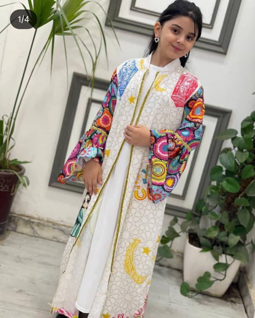 **💕
*عباية بناتي قطعتين
فستان وعباية*🎀
*ماربل تركي*💕
*3 الوان*
*القياسات 4 6 8 *🎀


**إذا كنت صاحب هذا الإعلان وتريد حذفه لأي سبب، رجاءا أرسل رسالة إلى الدعم الفني**