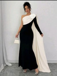 فستان • كتف مفتوح • مقاس XL