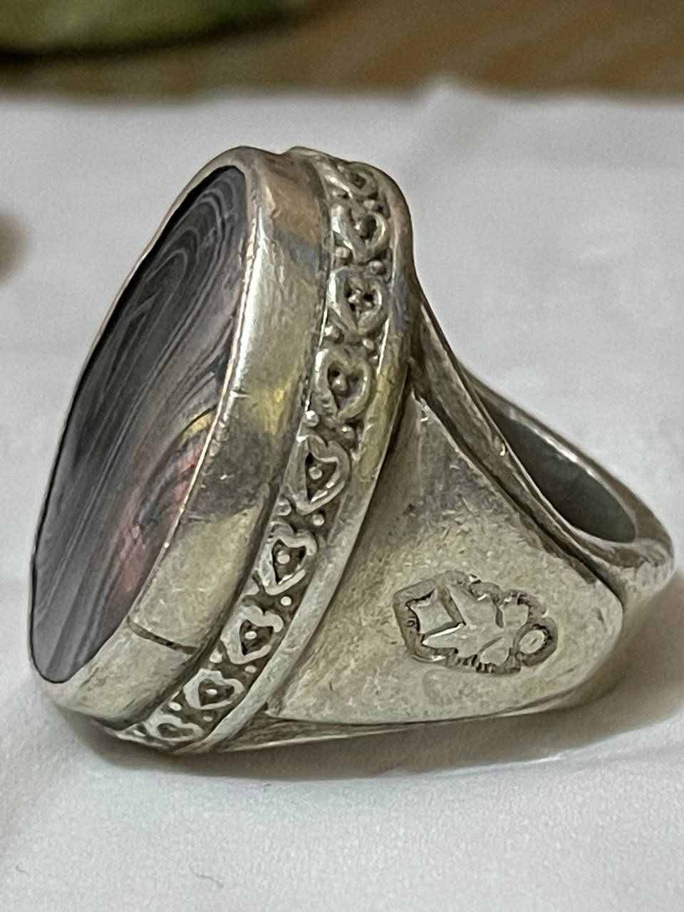 البصره
سلام عليكم ورحمة الله وبركاته 
قديم وثقيل السعر اتصال ***********
