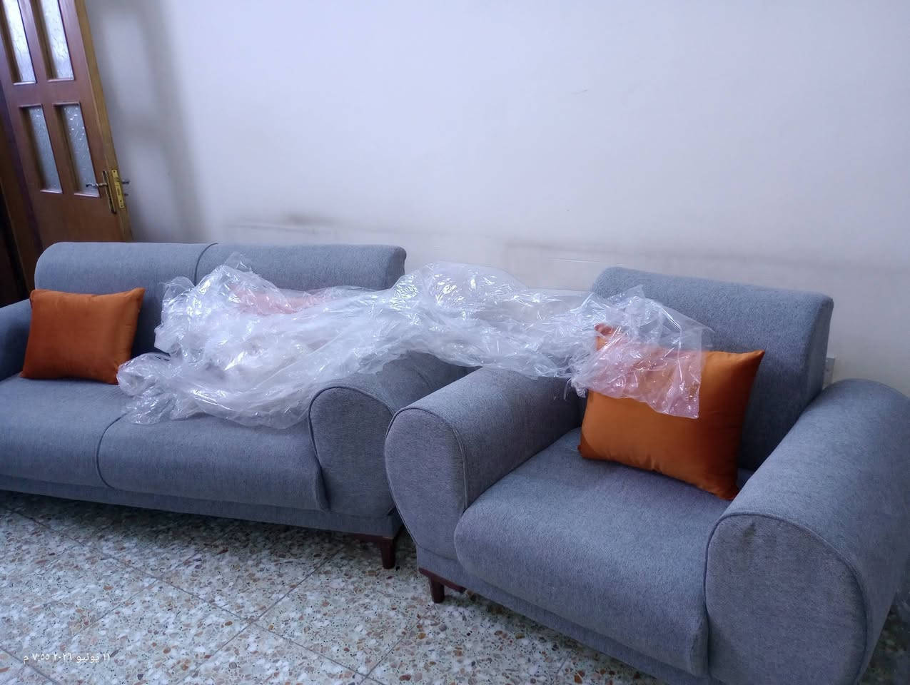 تخم عشر مقاعد جديد قبل اقل من اسبوع اشتريته تفصال صار علية 700 خشب تشريح ثنائي لوح احمر ارجل خشب صاج مع طابورية  محتاج  ابيعة 550 .


**إذا كنت صاحب هذا الإعلان وتريد حذفه لأي سبب، رجاءا أرسل رسالة إلى الدعم الفني**