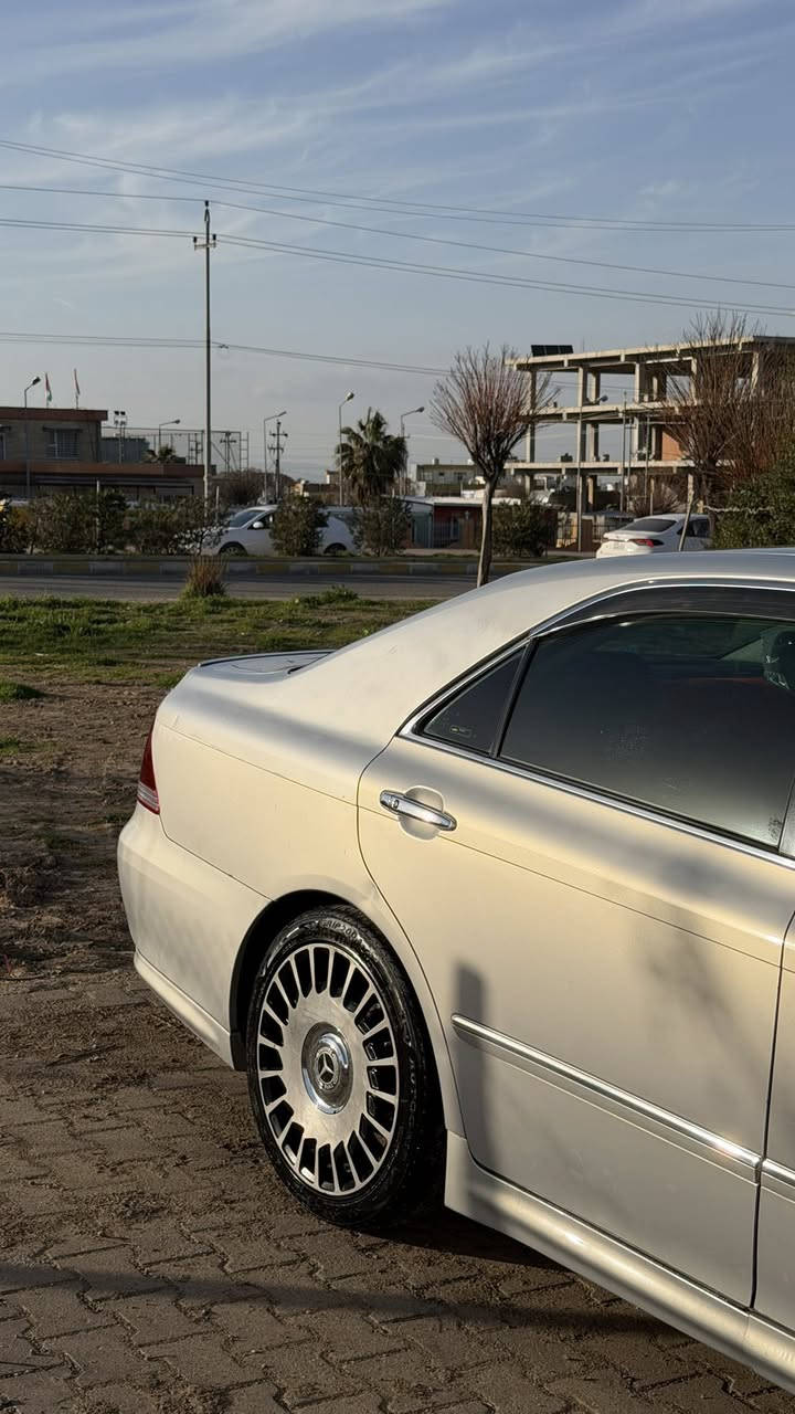 48 $ قفل قفل تۆیۆتا کراون 2005  براوە 180 کامل بەرمەجەو تەرتیبات شوشەیی تاقانەی هەموو عێراق
ویلی مایباخ 
سێ دووگمە
ناو رەش 
ساج سور
سوکان حەیزەران
لایت ناوچەی کوێر 
زۆر مواسەفاتی تر 
 سەیارەکە هی ماڵە هی مەعرەز نییە کامل کامل مسرفە برێکی بەستراوە دەعامی بۆ دەعامی بەشەرت
قرچو دەعمو لیدراوی کەڤەر گۆراو بەشەرتی یەک هەفتە
سەقفو حیزام بەشەرت سێ پارجەی بۆیاخە سەیارەکە
چرکەی تیا نییە هەموو گیانی دینار مەسرەفی تیا نییە رۆنی تازە گۆراوە
ئەگەر مشتەریت پەیوەندی بکە 
سعری تەنها 48 $  قفل قفل قفل
***********
