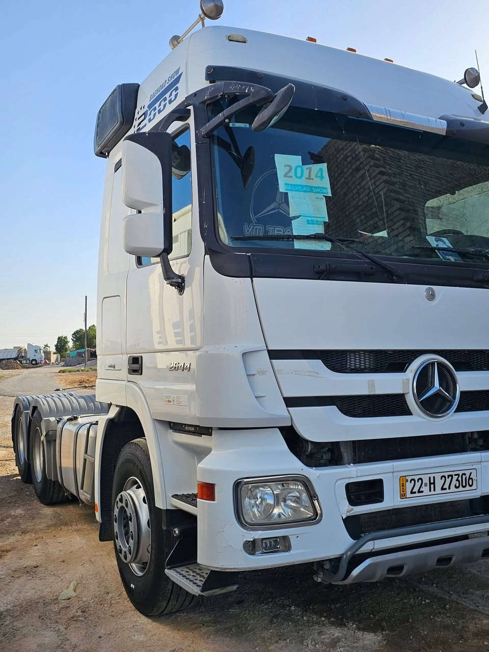 السلام عليكم اكتروز سحال خلفي مديل 14مرسمه قلاب سياره جديده الاستفسار اتصال ***********
