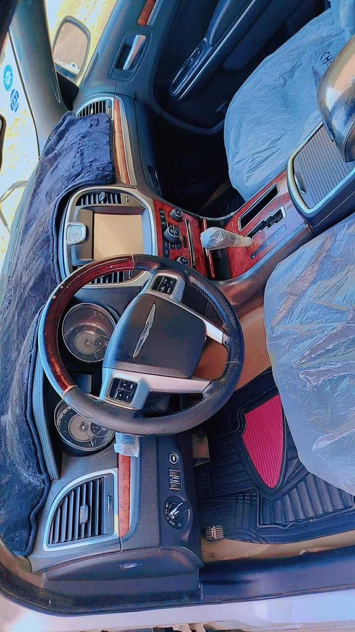 السلام عليكم ورحمة الله وبركاته أوباما للبيع موديل ١٢ مكينه ٦ سلندر داخله كلين با العراق صار بيها ربع جاملغ  الصدر وربع من باب الصدر  الباقي كفاله  سنويه وهزه جديده باسمي سعرها ١٧٤$ الاتصال على الرقم ***********
