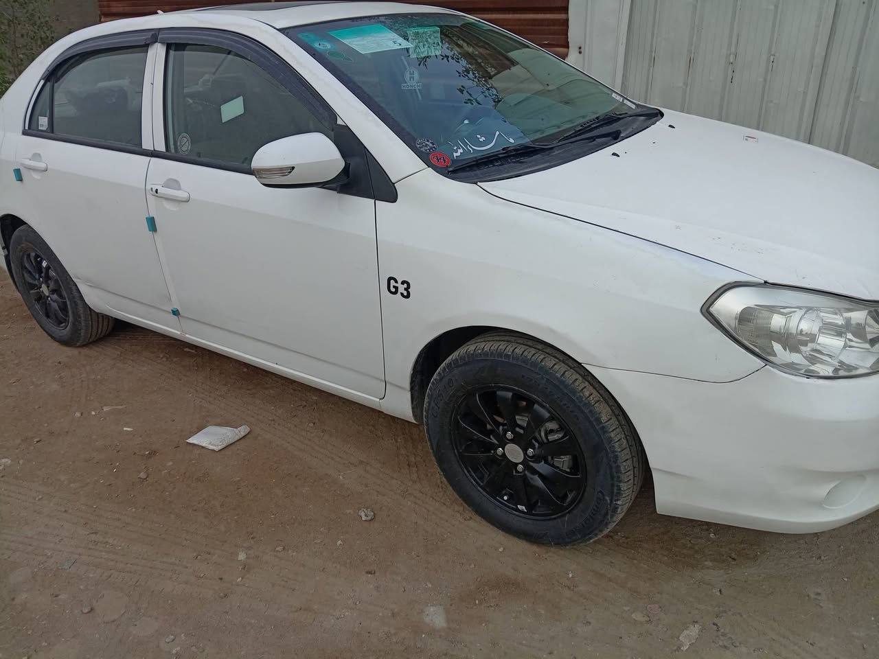 بي وايدي ١٣ محرك وكير بلادي لاصرف ولاتبخير تبريد شغال كلج جديد طخم تاير صدر امامي خلفي جديد سنويه ورقم وهزه جديد بسمي مكانها شهداء السيديه *********** السعر ٥٥
