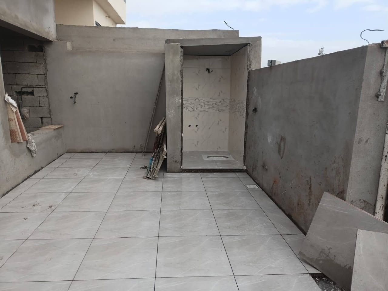 اعلان 📣📣
دار للبيع زراعي مساحه 150متر تحت لإنشاء 🏠🏠

تسليم مفتاح فول مواصفات تستلم البيت🏠🏠 

يتكون من غرفتين نوم 4×3.5🏠

هول 6امتار🏠

استقبال معه مطبخ جبير 

بيتونه 7امتار 🏠🏠

موقع العقار بدايه 55 قريب من الشارع 🏠

استفسار أكثر خاص او اتصل على الرقم ‏‪***********‬‏📞📞
