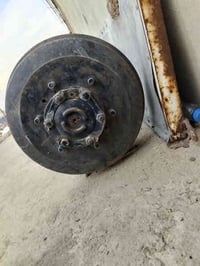 اكسن للبيع مل بيكم زميل موديل 82الشري يتصل على الرقم 07746949177 ما مت...