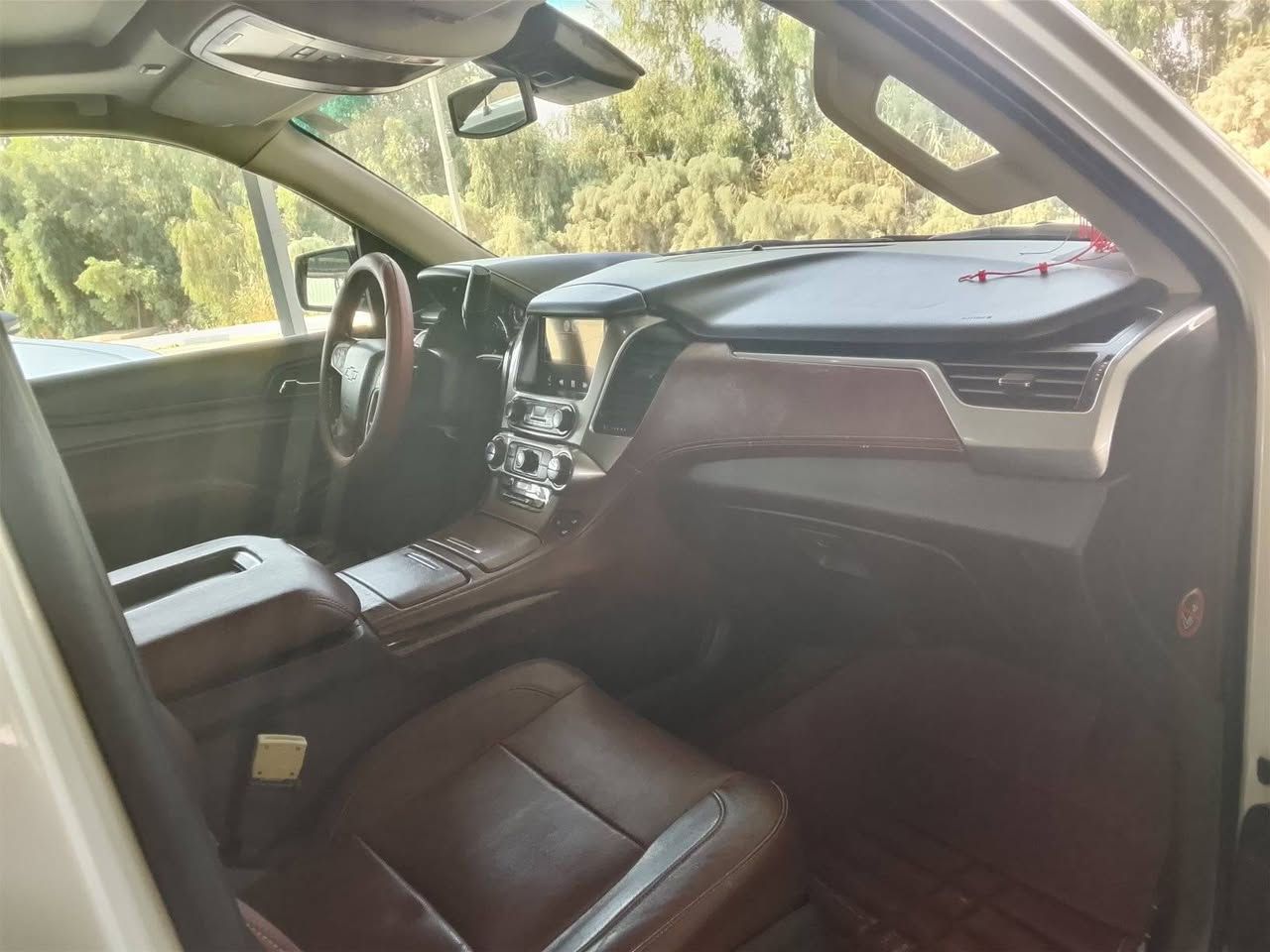 سلام عليكم تاهو للبيع موديل 15رقم بغداد دولي سياره جاهزه كير محرك حداديه تخم تاير مكفول ماعد شبرين صبق فول مواصفات خليجي سعر 335.   ***********
