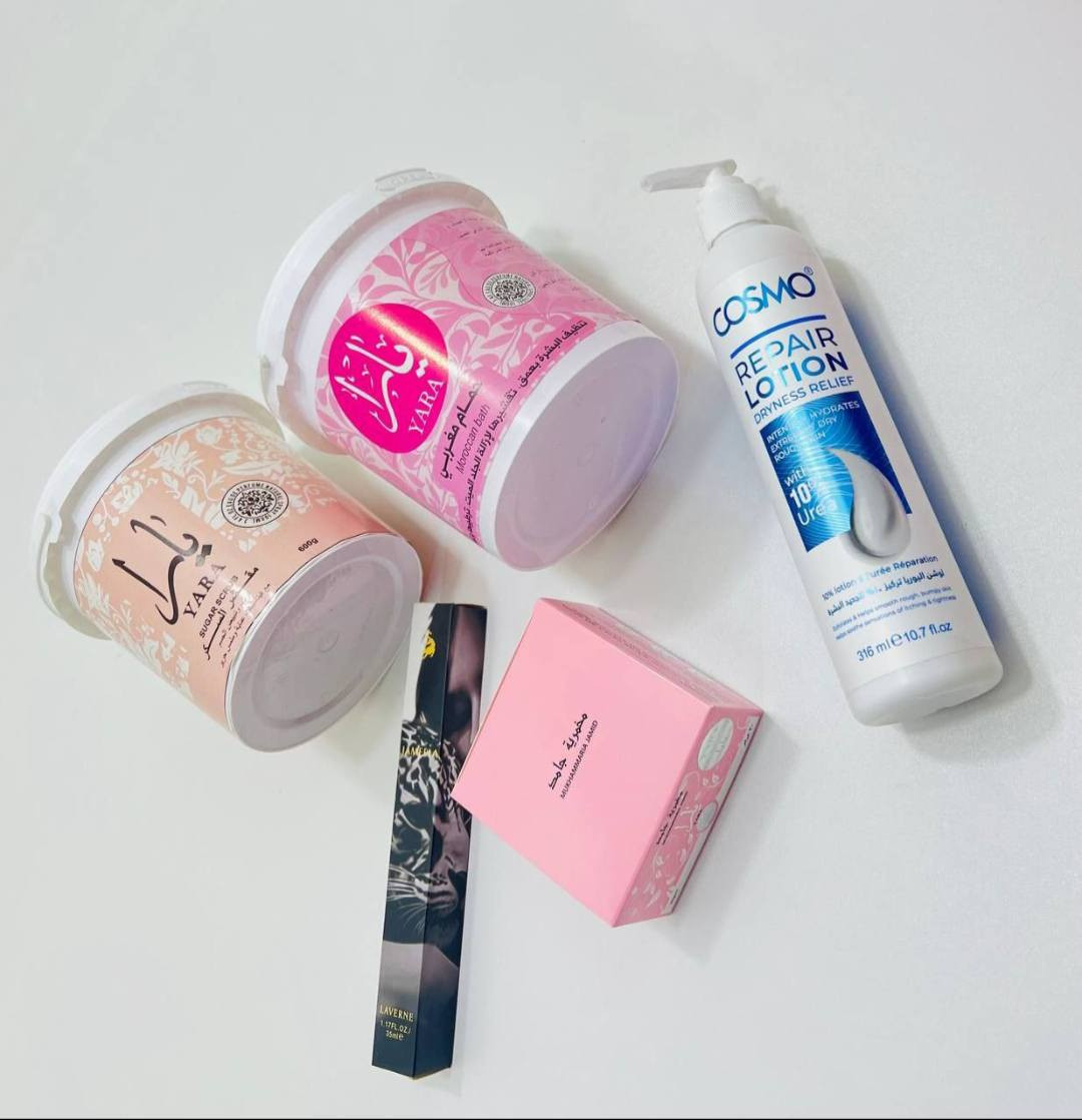 ✨ منتجات Yara للعناية بالجسم 😌💗
من #Flora_Store
5 قطع  : 
حمام مغربي أصلي: يوحد لون البشرة ويعالج التصبغات، والعطر فواح 🔥
مقشر السكر: يزيل الجلد الميت، ينعم البشرة وينظف المسام، والعطر يدوم 24 ساعة 🥹
لوشن كوزمو 316مل : يرطب الجسم واليدين، يترك البشرة ناعمة ومشرقة ويقلل الجلد الميت رائحة تدوم طويلًا ✨
مخمريّة جامدة: بعد الاستحمام، للشعر والجسم عطر يدوم 24 ساعة 💗
عطر قلم جورجينا : عطر فواح وخفيف، يناسب الحقيبة. 
سعـر الـعّـرض /  ١٩ 
التـوصيل لـبغداد ٤ ومحافظـات ٦


**إذا كنت صاحب هذا الإعلان وتريد حذفه لأي سبب، رجاءا أرسل رسالة إلى الدعم الفني**