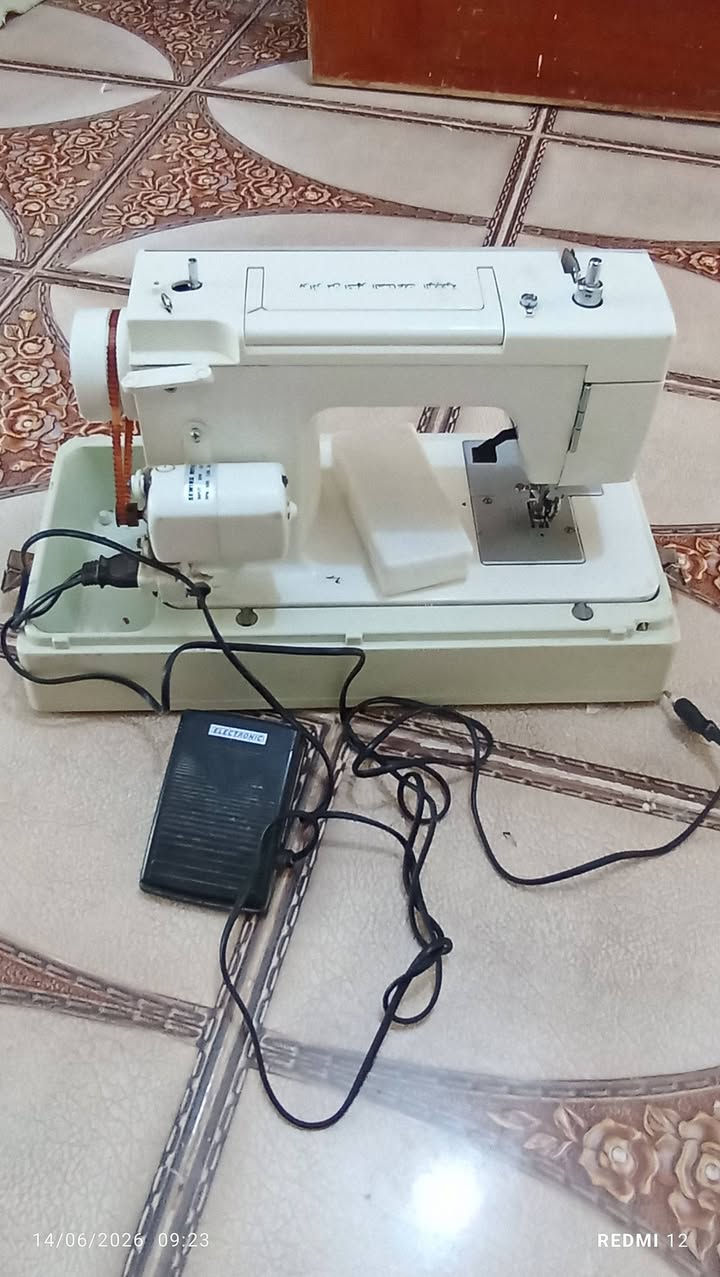 سلام عليكم من رخص الأدمن مكينه خياطه ياباني جديده استعمال قليل مكان السماوه سعر 220وبيها مجال قليل***********
