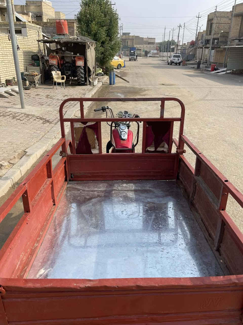 يالله متاح ستوته شباب اقره المنشور عدل وخابرني ستوته صلطان اوراق 2013رقم شاصي مايبين كلش يرادله توضيح بس هوه موجود كله بس من سنجار وصبغ شوي مايبين  مكينه امتيار نضيفه وجديد وخير من الله بدي جديد كاعيه جديده شاصي نضيف كلش فقط الركبه ملحومه شي قليل ستوته جديده ومناسبه مكاني العماره ابو رمانه ***********
