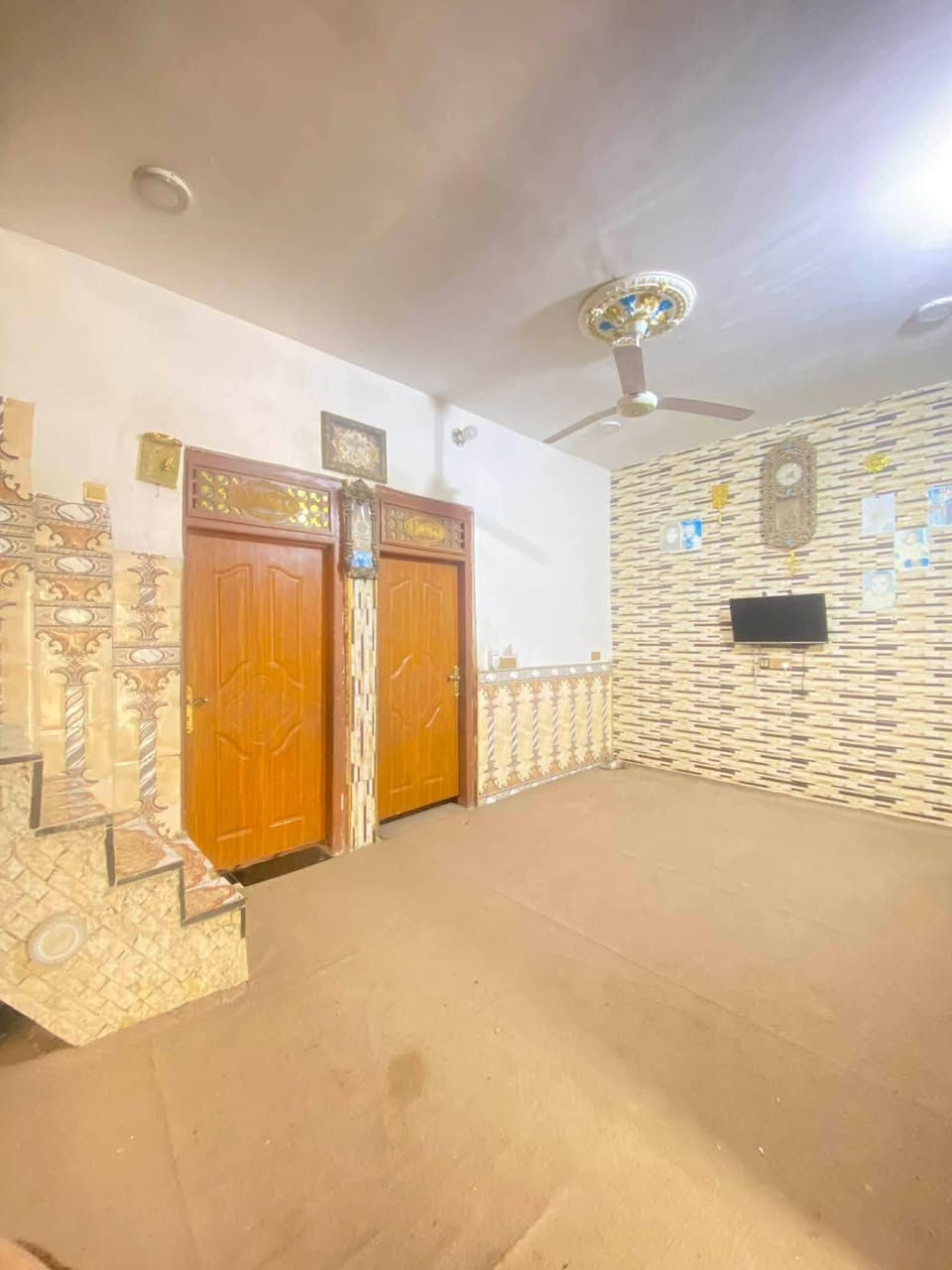 #للبيع بيت طابو زراعي  مساحه 180 م قريب ع غسل حسنين  بلوك ب43 وبي مجال  قليل رجأأ بس الشراي  يراسلني @إشارة ***********
