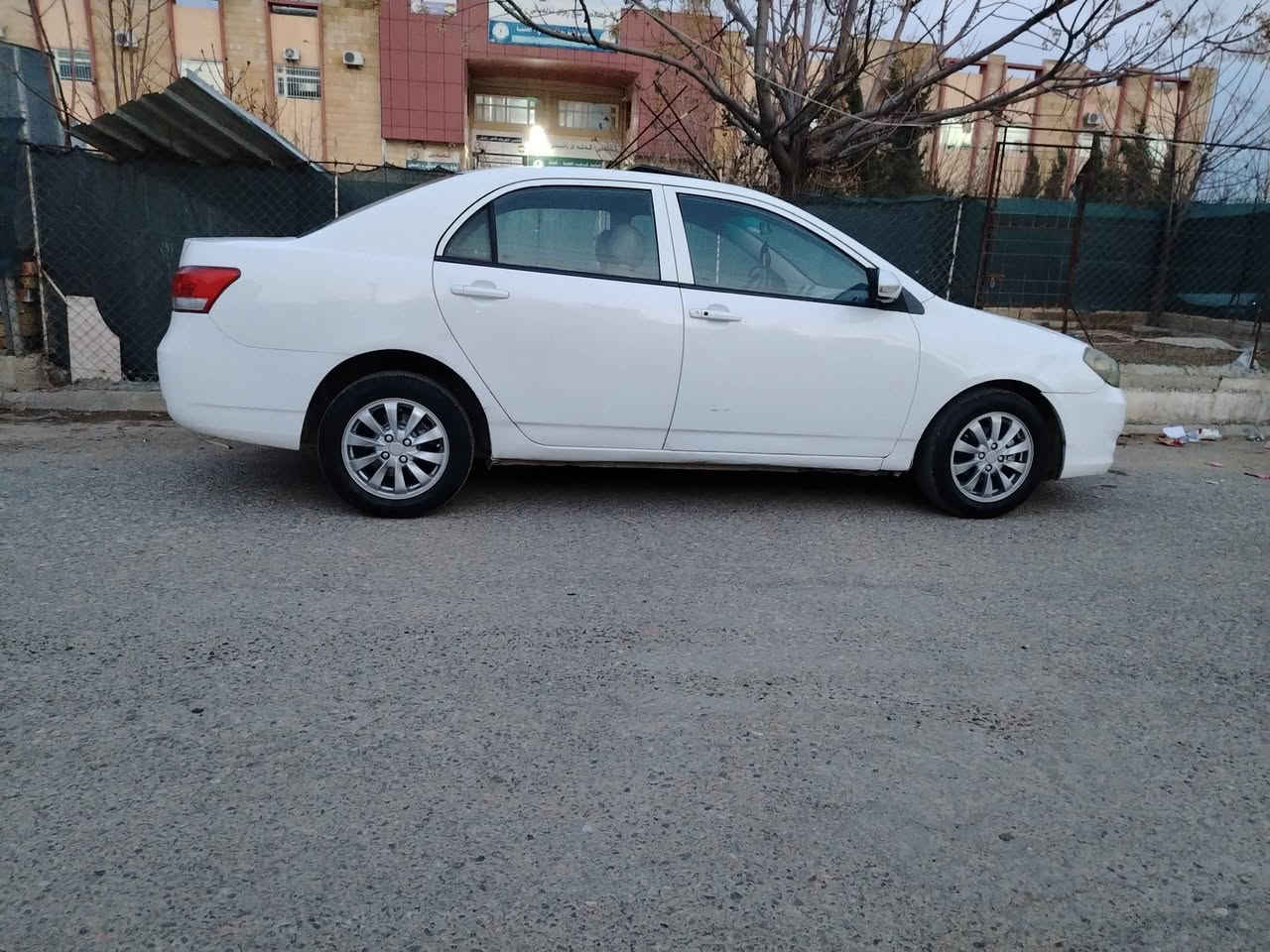 بیوایدی 2013 گێڕ تۆماتیک 
گێڕومەکینە کرۆلا بێ دەعم بێ  بۆیاغ 
تەبرید ساردو گەرم 
سەنەوی  پلاستیک 
بەشەرتی ئەوەلیات 
گێڕو مەکینە بەشەر 
چام کارەای 
سەقف سڵایت 
کوسن جلد  
فول مواسەفات 
نرخی 38گەڵاو مجال 
ژمارەی خاوەنی ***********/ یان *********** السليمانية, العراق
