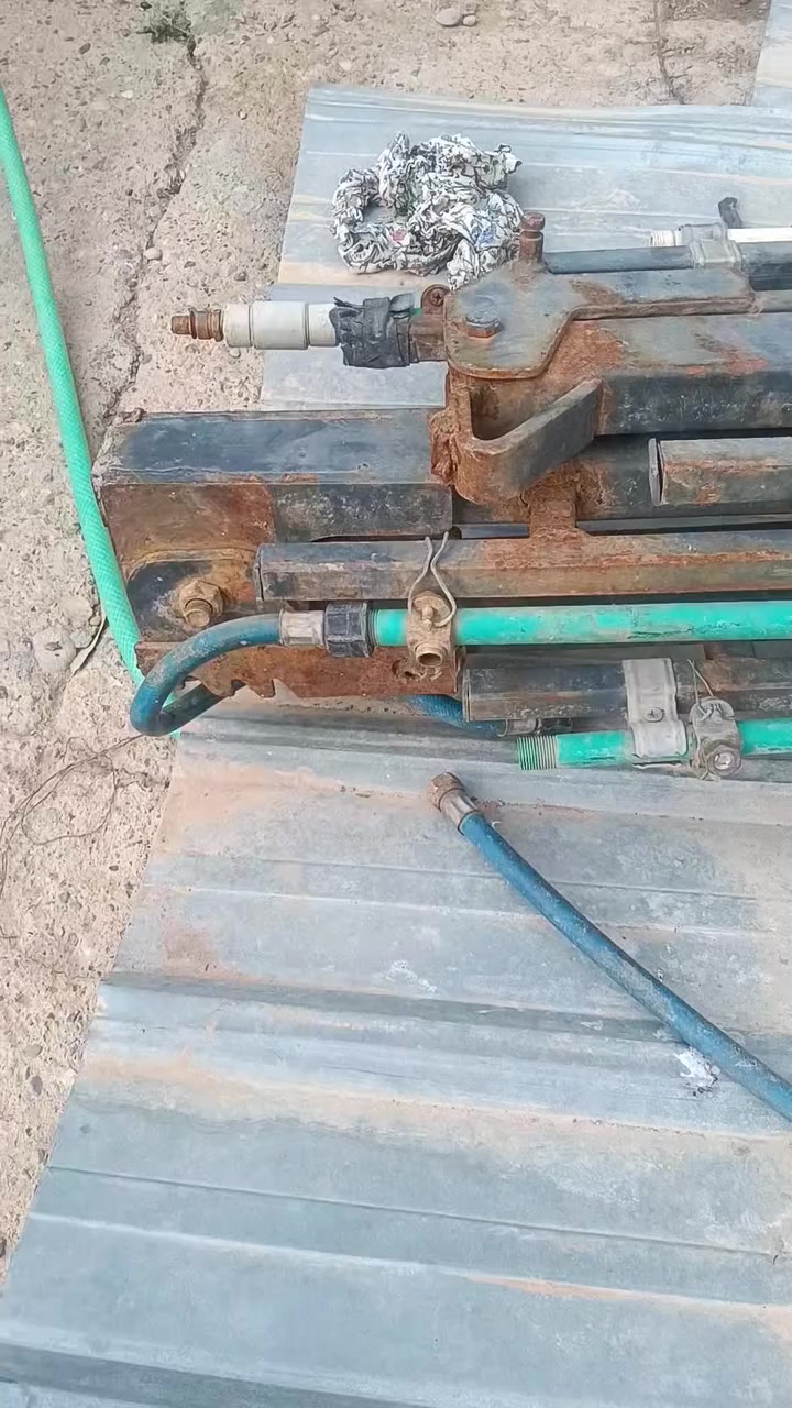 للبیع جناح مال مرشە سعری 100الف مجال مکان،قضاء بردرش قریب موصل ***********  ***********بی واتساب
