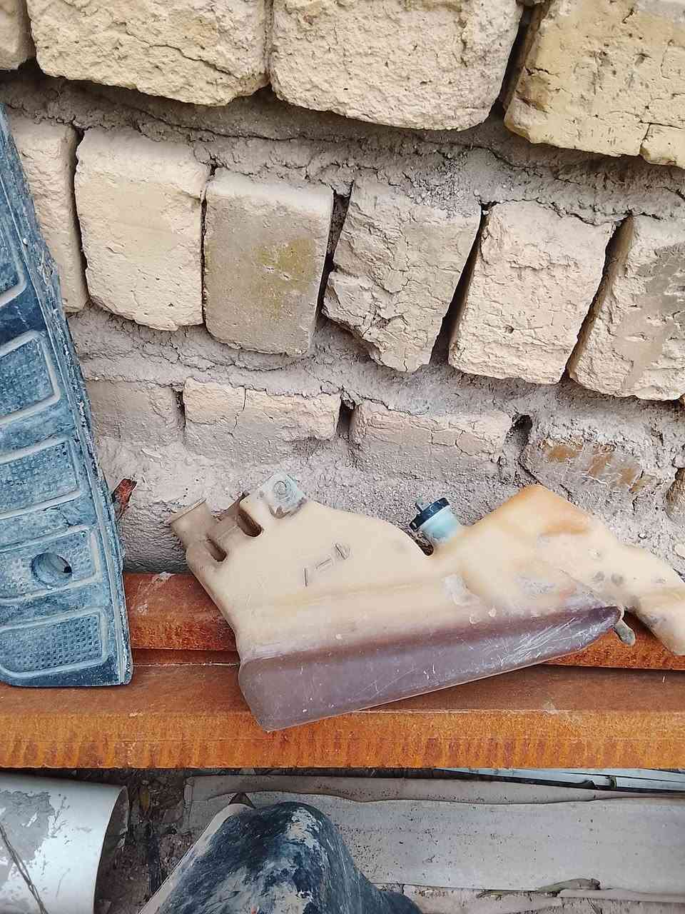 سلام وعليكم غراض تفصيخ بتره قبق هندر / كاعيه/ لحيه /,حاضن/ دبه دهن/كفر ليت اصلي / حاضن باتري / ستيرن / يد دكم / مكاني ناصري مركز شراي يراسلني


**إذا كنت صاحب هذا الإعلان وتريد حذفه لأي سبب، رجاءا أرسل رسالة إلى الدعم الفني**