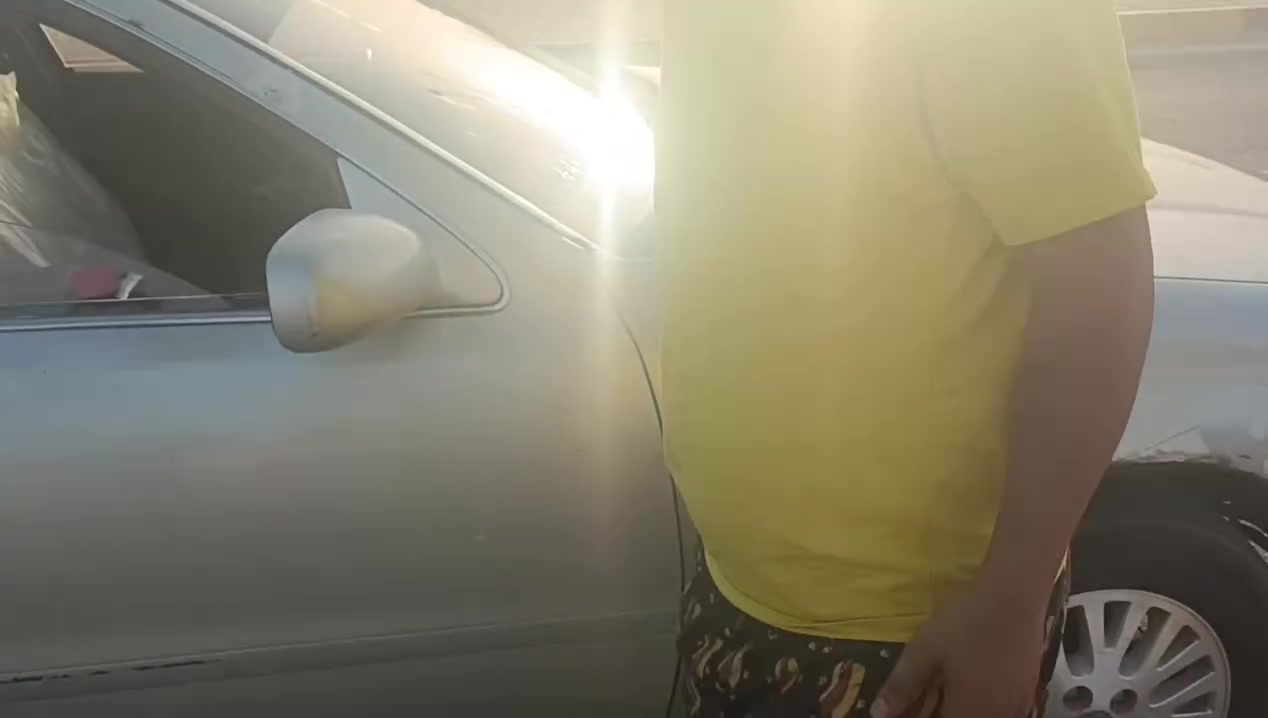 سلام عليكم سياره كرسته نفخ البيع موديل93 رقم نكليزي بسمي  سنويه 30 حداديه مامي وخلفي 💯/💯 تبريد ثلج تخم تايرات جديد مكفوله من كصه ونقل جثه  مكينه 2500 مكفوله مكينه كير مكاني بصره ***********
