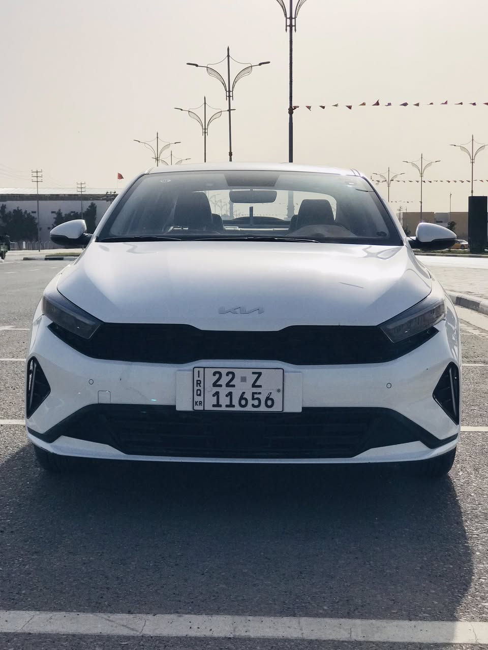 السلام عليكم
Kia k3 2024
فول مواصفات 
رقم اربيل بأسمي مو وكاله 
تريد تحويل وكاله ماعندي مشكله
 ١٤٠ وبيها مجال قليل
مكاني كربلاء 
***********
