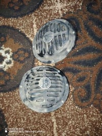 هورن ياباني اصلي ٨ براغي وشرط  السعر ١٢٥ وبي مجال الطيبين 07773999877ك...