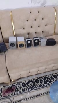 شلعه سماعات حجم صغير ..ب ٥٠ الف مع التوصيل ..٠٧٨١٥٥٦٥١٦٥