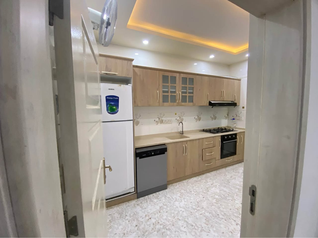 گەڕەک ئاری ١١٣م روکن بەرامبەر باخچە بەناوماڵەوە بۆفرۆشتن
.
اربيل منطقة اري ١١٣م روكن مقابل حديقة
 مع اثاث للبيع
.
.***********واتساب
***********.
اري طاهر
عقارات مەلەك تاج اربيل
.
‏‪#Ari_tahir‬ #اري_طاهر #ملك_تاج_اربيل #مەلەک_تاج_ئەربیل #Malak_Taj_Erbil #Erbil أربيل, العراق
