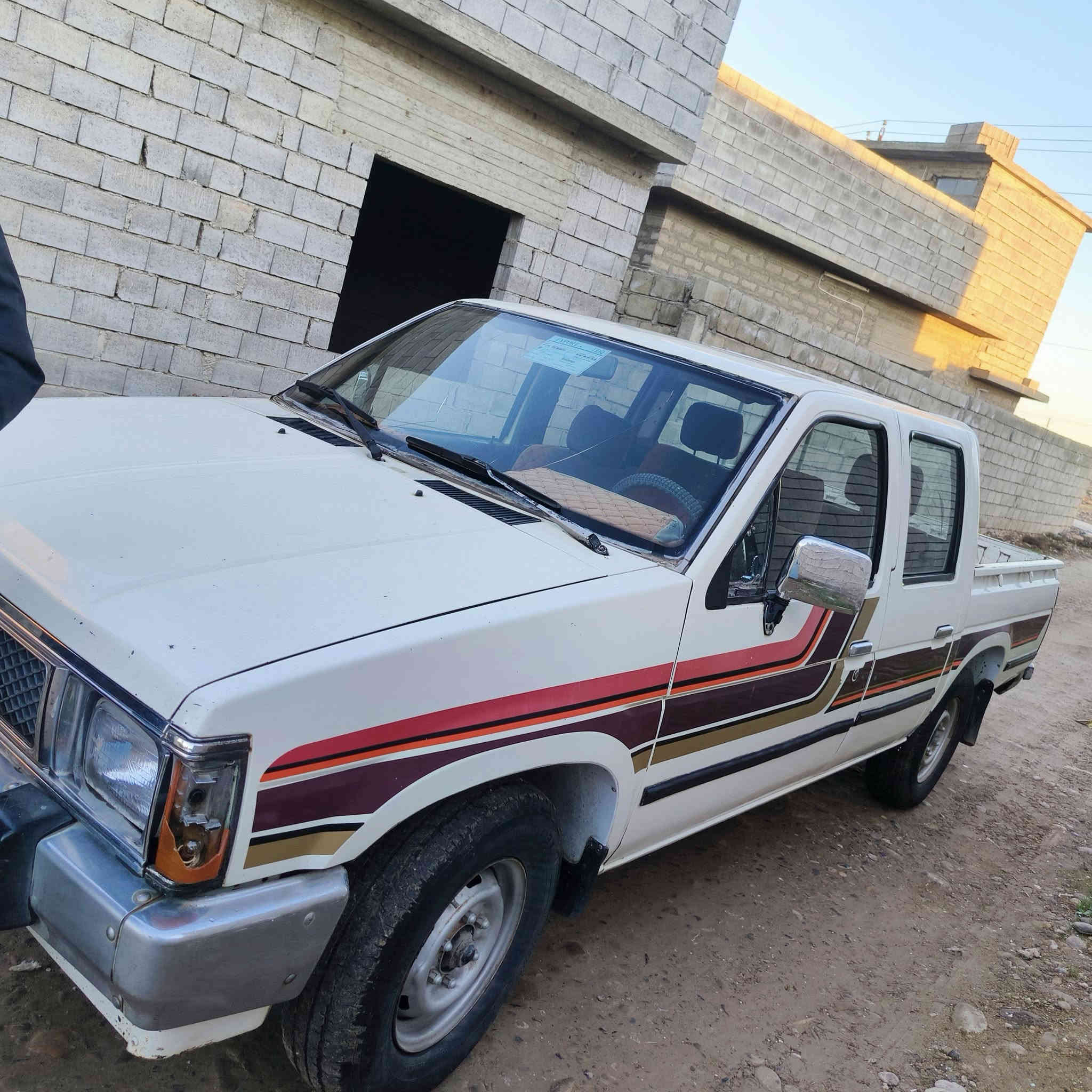 بيكم نيسان دبل 1988
تدفئه موجود 

تبريد يرادله شي بسيط 

الكير نظيف

المحرك تعميره جديد

الكابريته نسيان اصلي

كاربون موجود 

وماعليها غرامة 

والسيارة نظيفة كما في الصورة 

. المكان  ـ موصل ـ بادوش 

السعر 53 وبي مجال بسيط  

والي يريد يستفسر يتصل على هذه الرقم ( ***********)
