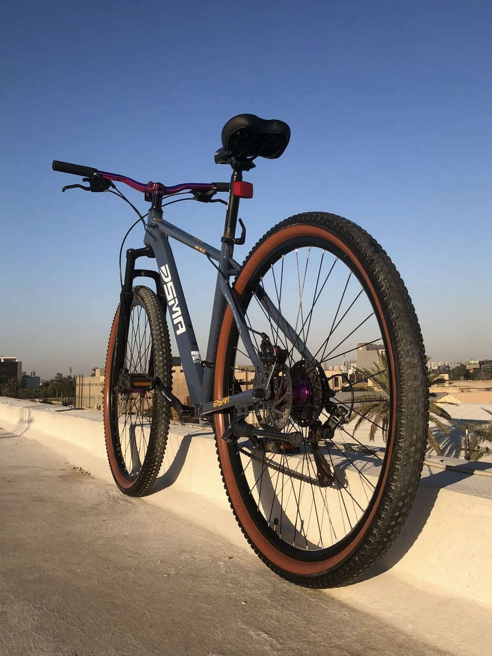 سلام عليكم باسكل جبلي ياباني للبيع النضافة فول ما ماشي هواي وكلشي ما مبدل السعر هوة 125 الف وبي مجال عنواني بغداد نفق الشرطة . رقم الهاتف . ***********
