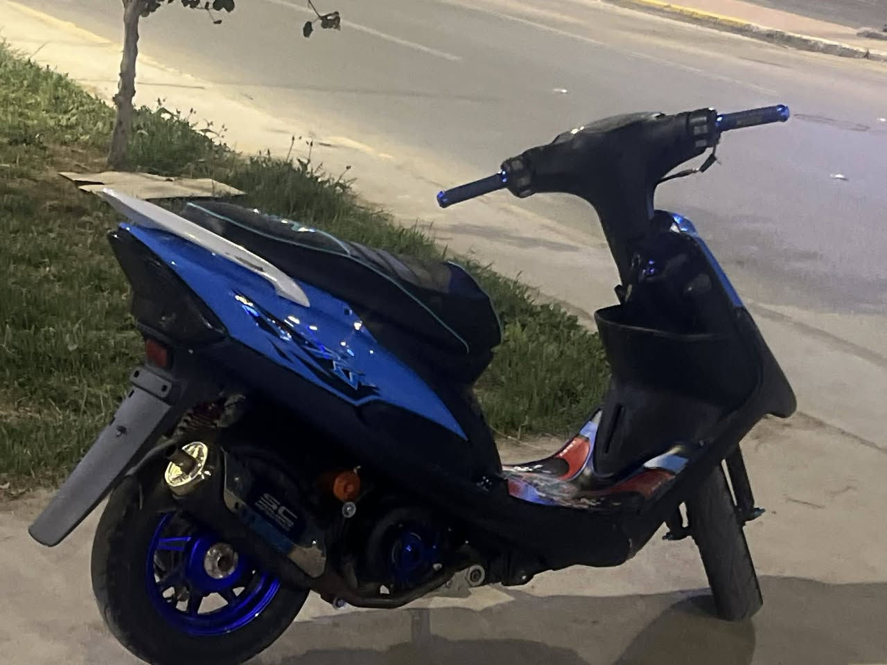 سلام عليكم ماكس عدله للبيع بوشه 49 كفرات مختمه كهربائيات شغاله سلف هندر شغاله لايت شغال عالي ناصي اشاير شغاله عداد شغال وبيهه تزويد وياله رياضي يدات سكليتر رياضي قبق فلاوين رياضي صالنصه sc رياضي شيال رياضي دراجه نضيفه ومرتبه السعر 400 وبيه مجال حك الجيه الاستفسار *********** او خاص
