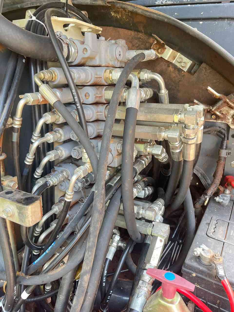 The original Kubota 163 is cheap


**إذا كنت صاحب هذا الإعلان وتريد حذفه لأي سبب، رجاءا أرسل رسالة إلى الدعم الفني**