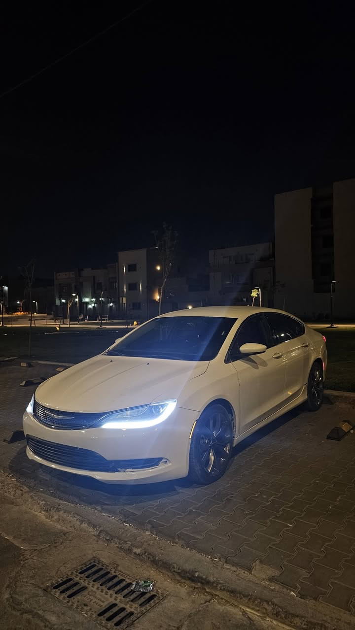 السلام عليكم سي200.    2017
جاهزه بسمي صبغ4 قطع.
سنويه ل2029 مكينه 2400..كير مكينه كفاله
90.وبيهه.مجال بسيط مال جناي

مكاني بالبصره اي ستفسار

***********

.
