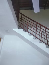 للبيع بيت مساحه 100 متر 5×20 قرب افران عشره فلوس رقم القطعه 9318 المكا...