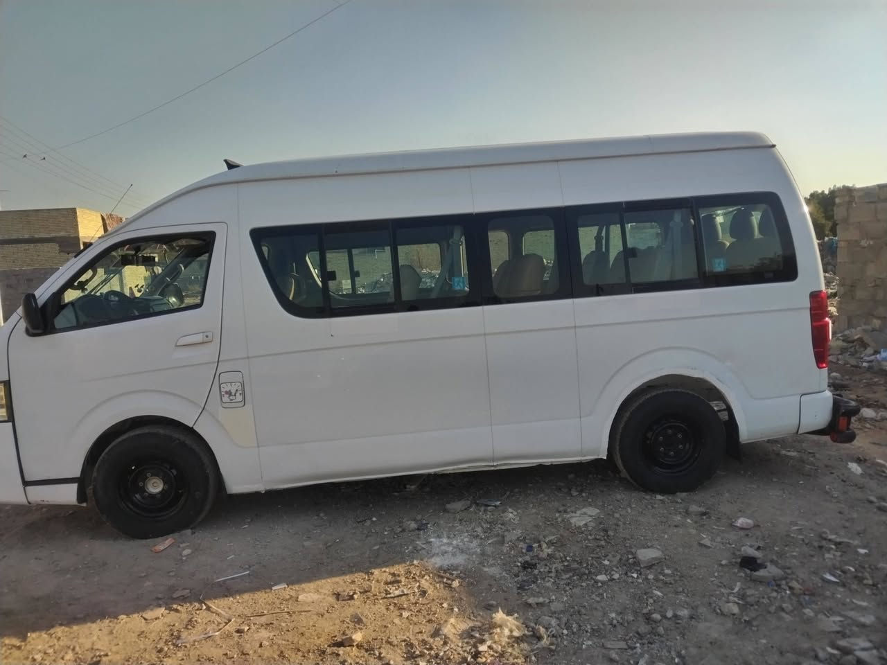 سلام عليكم جنبي عاليه لبيع مديل ١٤ بيها تنقيص من تبديلة لتبديلة سعر ١٣٠وبيها مجال *********** مكان زعفرانية
