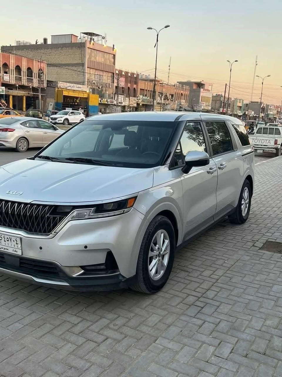 (( كيا كرنفال 2022 وارد ))

 (( حادث جاملغ وبنيد مثل))

(( ما موضح بل صوره ))

(( ايرباكات سليمه فقط دركه ))

(( مواصفاته ))

(( بصمة وهند بريك بصمة ))

 (( بصمة أبواب وأبواب كهربائية ))

 (( كامرة أمامية كامرة خلفية ))

(( توقف ذاتي تحكمات ستيرن ))

(( رادارات جانبية نقطة عمياء ))

(( شاشة عطلات شاشة كبيرة))

 (( ثلاثة أنظمة قيادة توقف ذاتي)) (( تشغيل عن بعد مانع انزلاق))

( حساسات تبريد ثلاثة قطع سرعة) (( وبعد بيه مواصفات اللون سلفر ) 

(((( والسعر 255 ورقة ))))

***********
