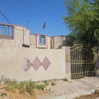 بالمجد • بيت • ٣٠٠م