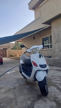 اكزز 100 • معدل • باتري ضعيف