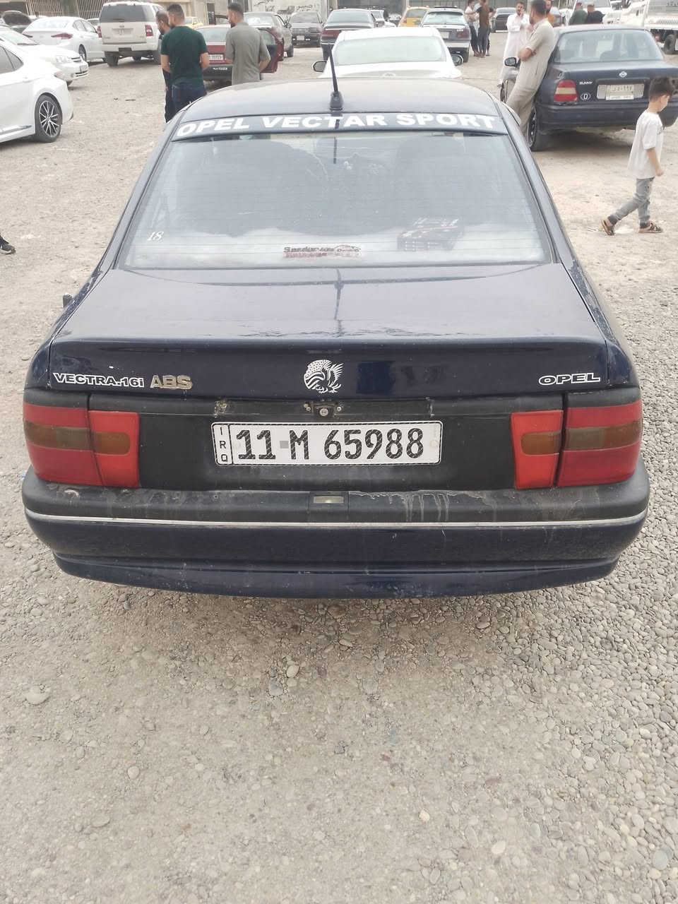 السلام عليكم 
للبيع أو امراوس حسب القناعه 
اوبل فكتره موديل 1995اصل كير مكينه شرط 16 رقم بغداد دولي شرط التحويل صدر شرط  تايرات نضيفات كهربائية شغاله تبريد ويه السويج 
سنتر لوك جاهزه عله اخر حبايه 
السعر 45وبيه مجال
مكان تكريت الديوم 
***********
