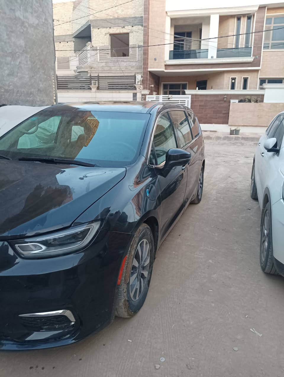 باسفيكا 23 فول مواصفات ماعدى الفتحه حادث جاملغ الأيسر الامامي وبنيد رقم بابل باسمي التفاصيل والمواصفات مذكوره بالفيديو السعر 215 وبيها مجال للاستفسار الاتصال على الرقم ***********
