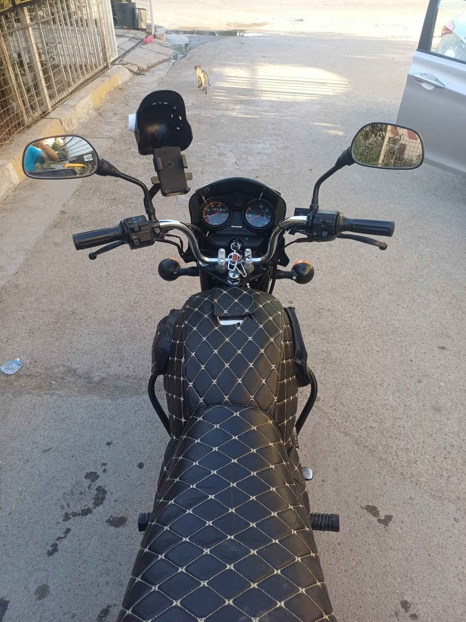 سلام عليكم دراجة بوكسر للبيع موديل ٢٠٢٣ رقم بغداد تحويل ثاني يوم دراجة حلوه ونضيفة
*********** اتصال او واتساب
