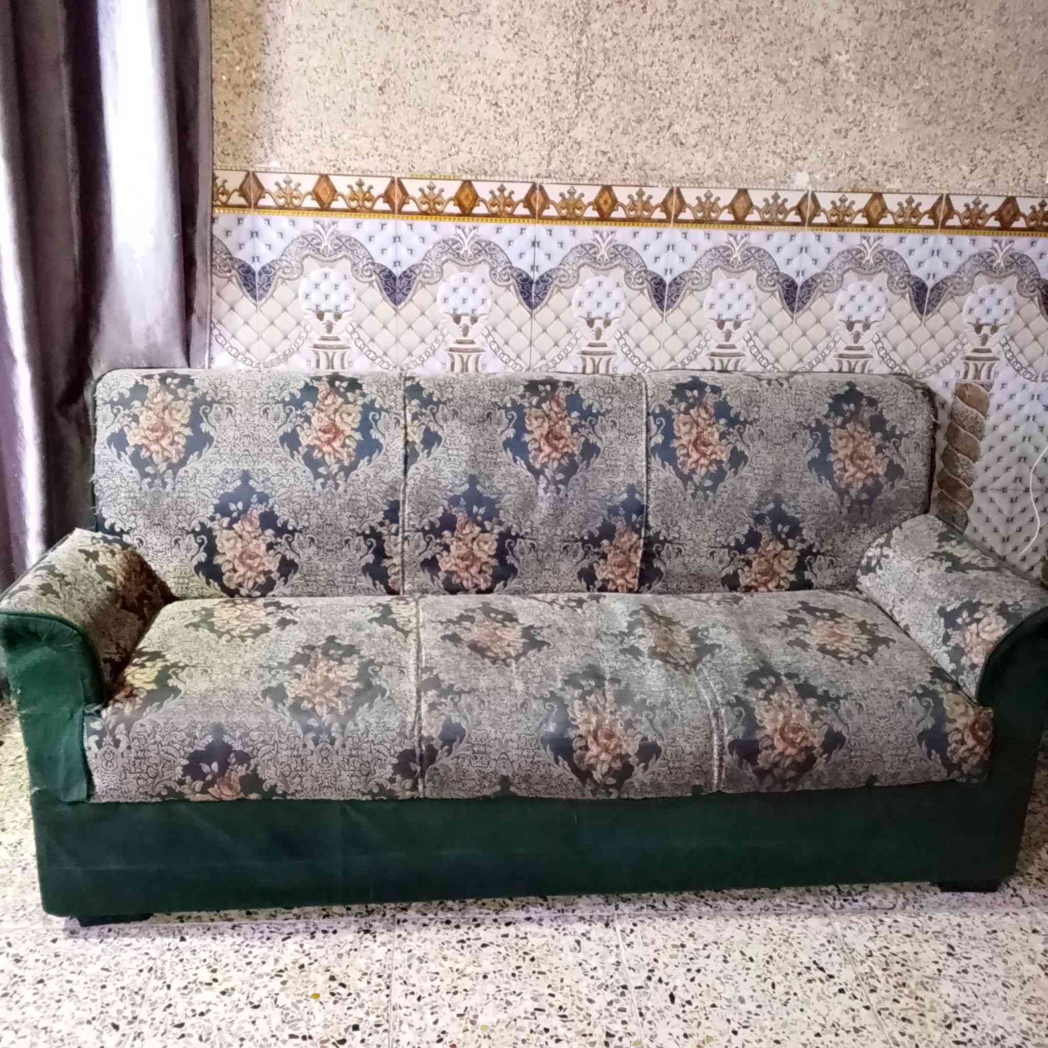 السلام عليكم تخم للبيع 125 ألف قفل ألي يريدة يراسلني على الرقم ويدلل *********** موجود واتساب ورجاءا ألي ما يشتري لا يكسر السلعة
