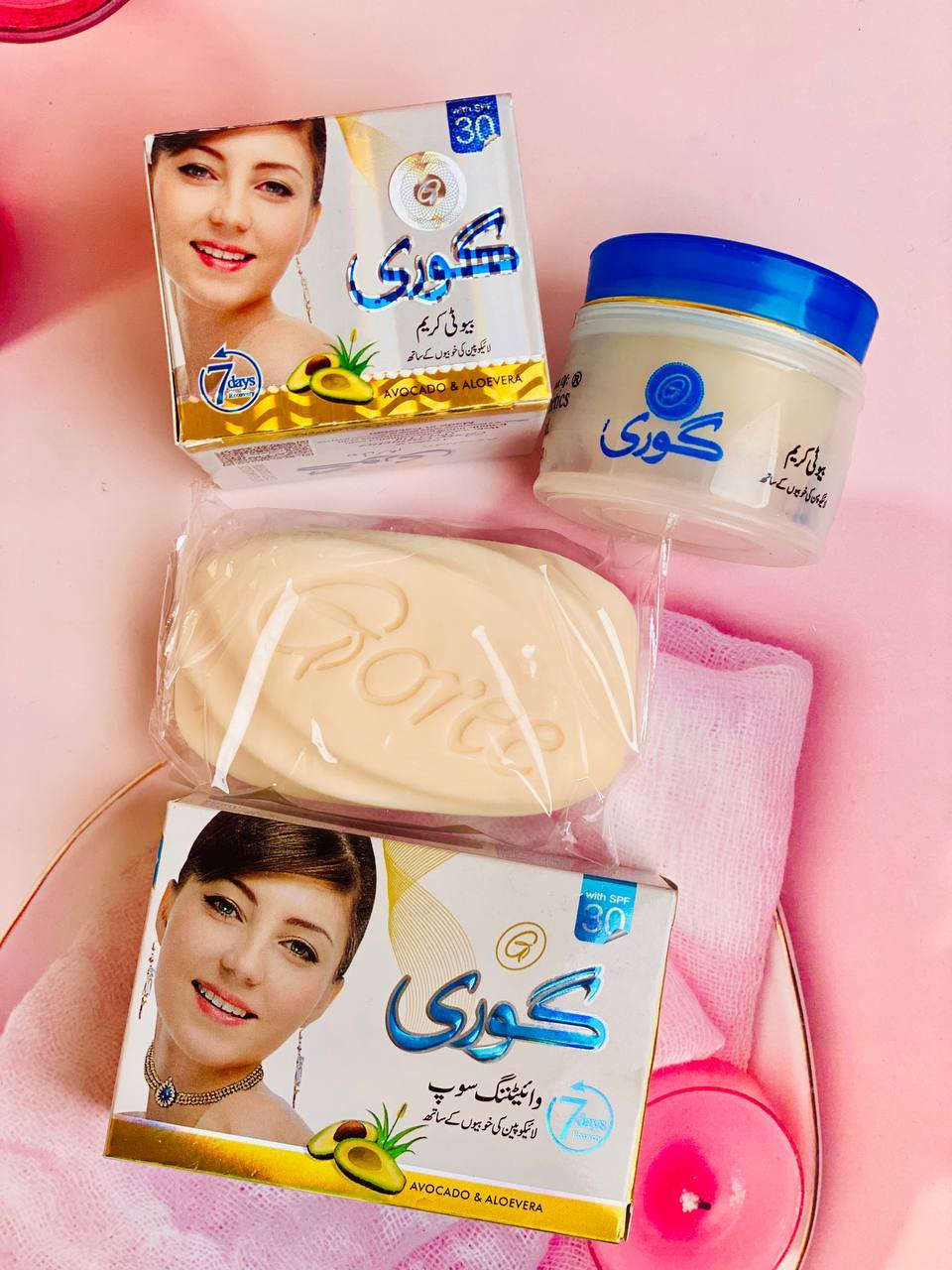 كريم كورى Goree# 🤩
▪️ تفتيح البشرة  كريم الجمال من گوري
✨كريم مع صابونة گوري❤
✅تبييض وتفتيح اكيد وتصفية للبشرة خلال اسبوع واحد.
✅علاج حب الشباب.
✅علاج البقع والتصبغات.
✅اخفاء الخطوط والتجاعيد.
✅كريم باكستاني اصلي ١٠٠٪
✅لايسبب اي اضرار جانبية.💪
✅ القضاء على مشكلة البثور في الوجه
✅إزالة الخلايا الميتة و القضاء على الحساسية
✅توحيد لون البشرة

✨صابونة كورى
✅تعالج حبوب البشره 
✅تعالج على تبييض البشره
✅تعالج اثار الحبوب 
✅تعطي لمعان حقيقي للبشره وازاله تصبغات البشره

سعر البكج 15الاف
يوجد توصيل جميع المحافظات العراق 4 الالف


**إذا كنت صاحب هذا الإعلان وتريد حذفه لأي سبب، رجاءا أرسل رسالة إلى الدعم الفني**