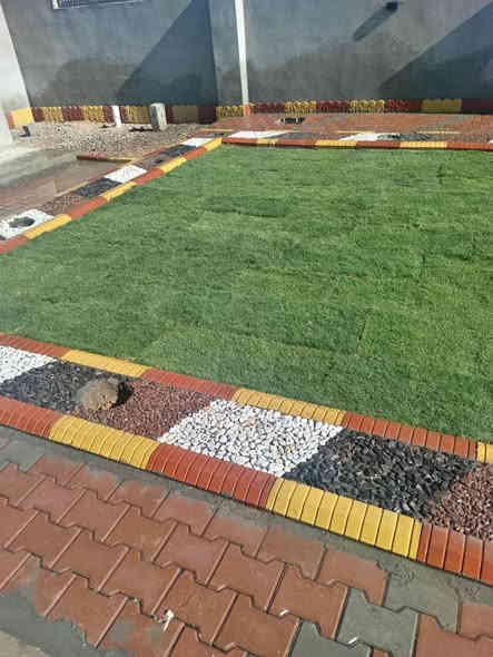 كادر مقرنص وبيهارتون وشلالات دقه في العمل تفصال حدائق وتجهز مواد كرسته وعمل وفرش الثيل وعمل النافورات والاستفسار التواصل على الرقم ***********ابودموع تدللون
