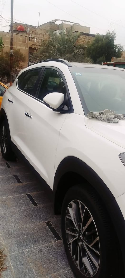 السلام عليكم توسان 2019فول واحد على واحد مواصفات بنراما حساس خلفي امامي خمس عدسات بكلايت لد شاشه كبيره كامره دواره بصمت ابواب بصمت تشغيل كشن جلد كهرباء تحكمات ستيرن جهتين تبريد قطعتين سبع رباكات سيارة فول واحد على واحد كافت الوصافات سياره جديده مال بيت مكفوله صبغ وكير ومكينه وكشر سياره جديده مال بيت خت زيرو سبير ما نازل سياره شركت كاصد محرك الفين دوش ماشيه 57حقيقي لا مصفره ولا ملعوب بيها سعر 206رقم هاتف ***********رقم بغداد نكليزي مكان بغداد
