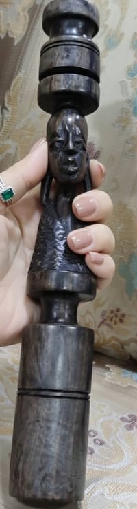 خشب أبنوس • منحوتة أفريقية • ديكور فاخر