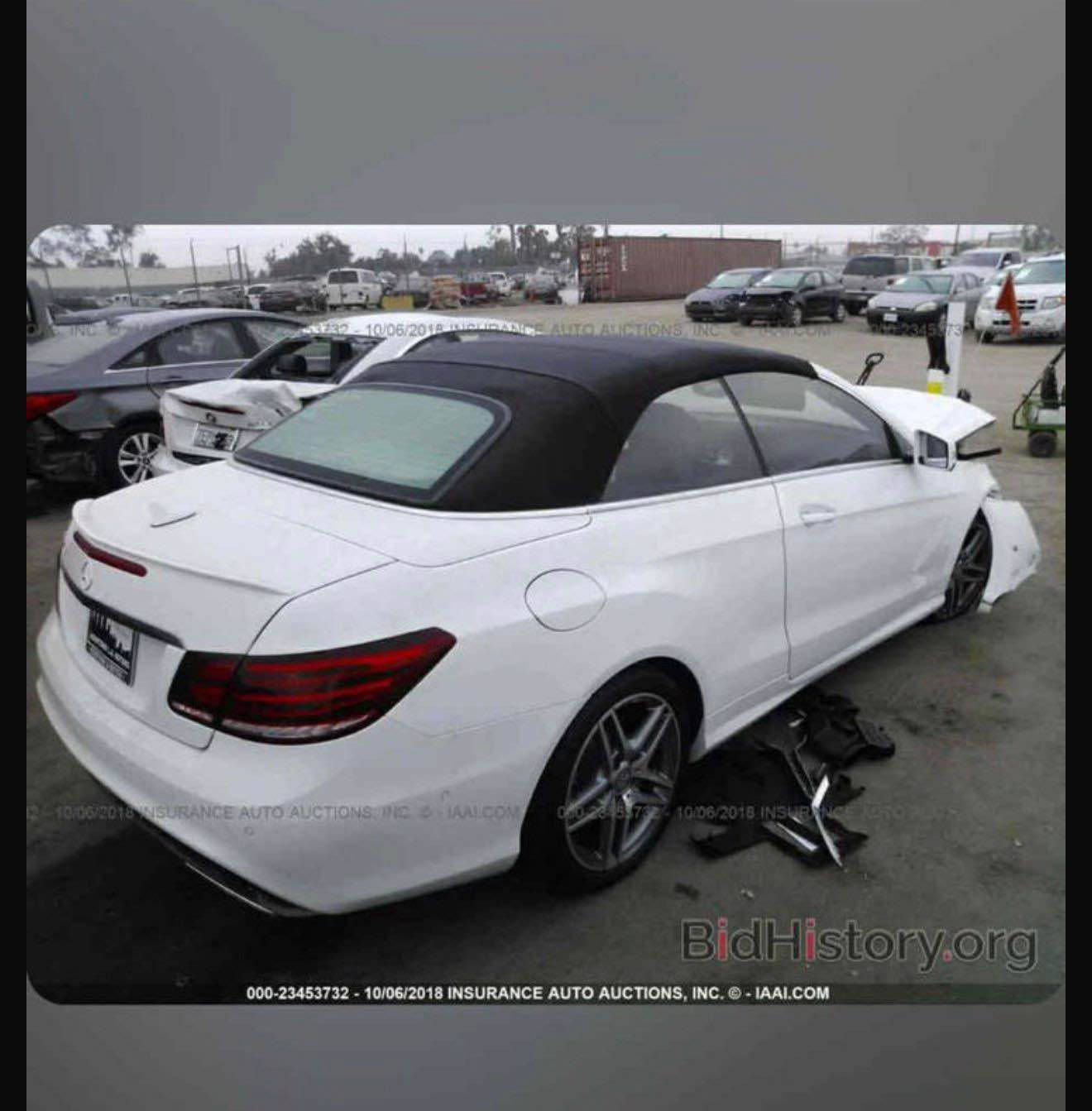 E 400 twin turbo 
اي كلاس محرك v6توين تيربو
ماشي 86 الف فقط 
المواصفات فل بالكامل اعلى فئة من ناحية قوة المكينة والمواصفات الموجودة 

رادارات امامي خلفي 
حساسات من كل الجهات 
كامرة خلفية 
كامرة اماميه 
كامره بالمري 
جوانب
٣٦٠ درجة كامرات 
كشنات تدفئة
كشنات تبريد
كشنات مساج 
تبريد تدفئة الرقبة المواصفات  vip للكشن 
سستم صوت خلفي بالكشن 
كاربلاي فقط ال vip 2017 بيها كاربلاي 
انظمه قيادة متنوعة 
مانع تصادم 
رادرار حركي 
رادار البقاء بالمسار 
مثبت سرعة 
نظام الحركة الالية 
رادار الابتعاد عن الاجسام القريبه والحوادث 
اوتو هولد توقف ذاتي بي نوعين :- 
1 اطفاء تشغيل المحرك 
2 ابقاء المحرك مفتوح والاعتماد على الفرامل 
ماسحة اماميه لتجنب الاتربه الحاصلة اثناء القيادة بالكشف 
نظام تهوية الغرفة بمستوى واحد عند فتح الكشف بالاجواء الحارة او الباردة تبقى السيارة محافظه على اجوائها بالدرجة الي انت تريدها 
لايت امامي vip ذكي حركي اثناء القياده يمين يسار 
ويلات جديدة بدلتهن على ايدي 
السيارة صفر مسج تماماً 
نظيفة جداً 
سستم سماعات هارمن كارد
للاستفسار *********** Красновишерский район, Пермский край
