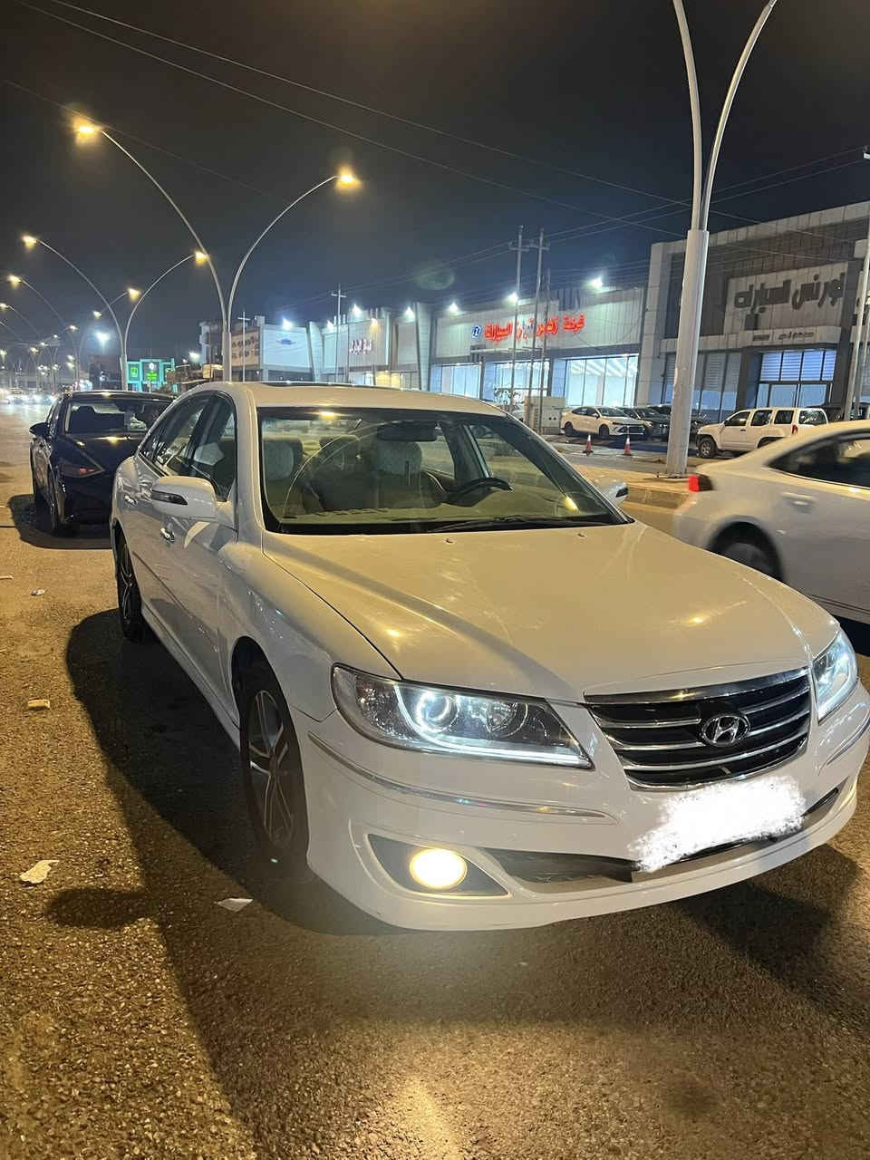 سلام وعليكم
معروضه سياره أزيرا ٢٠١١خليجي فول موصفات 
محرك ٢٧٠٠

رقم قديم 

سياره بيها ٣قطع صبغ جاملغات و البنيد 
بدون اي ضربه و ضرر سياره مكفوله جكت ابره ما بيها 
سياره اي نواقص ما بيها محرك كير فول

معروضه بدفتر و ١٠ ورقات و بيها مجال 
  

الاستفسار الاتصال على رقم ***********
