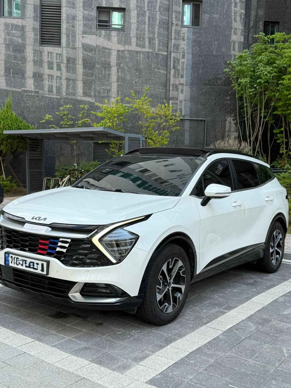 🚘كيا سبورتاج ترخيص 2023
🚘محرك 1600 هايبرد 
🚘240 حصان
🚘هاند بريك كهربائي 
🚘دفع  4×2
🚘ساعات ديجيتال
🚘تشغيل وفتح بصمه وتحكم بالمفتاح
🚘اضاءه ليدات وزنون 
🚘فرش جلد مميز   
🚘مقاعد كهرباء مع ذاكره
🚘حساسات 360 درجه
🚘كميرات 360 درجه
🚘شاشة وكاميرات
🚘مكيف إلكتروني 
🚘تحكم مقود
🚘تدفئة وتبريد مقاعد
🚘نظام تثبيت السرعة
️🚘نظام مانع تصادم + رادار + تحديد مسار
🚘جير ستيرنج
🚘طبون كهرباء
🚘نظام mode
🚘شاحن تلفون لاسلكي
🚘( بلوتوث ، USB ) 
🚘عداد 42000 كيلو
🔥 فحص نخب طلاء الشركة المنتجة
العنوان الخليل دورا سنجر
جوال 0598339335
وتساب 0599228092


**إذا كنت صاحب هذا الإعلان وتريد حذفه لأي سبب، رجاءا أرسل رسالة إلى الدعم الفني**