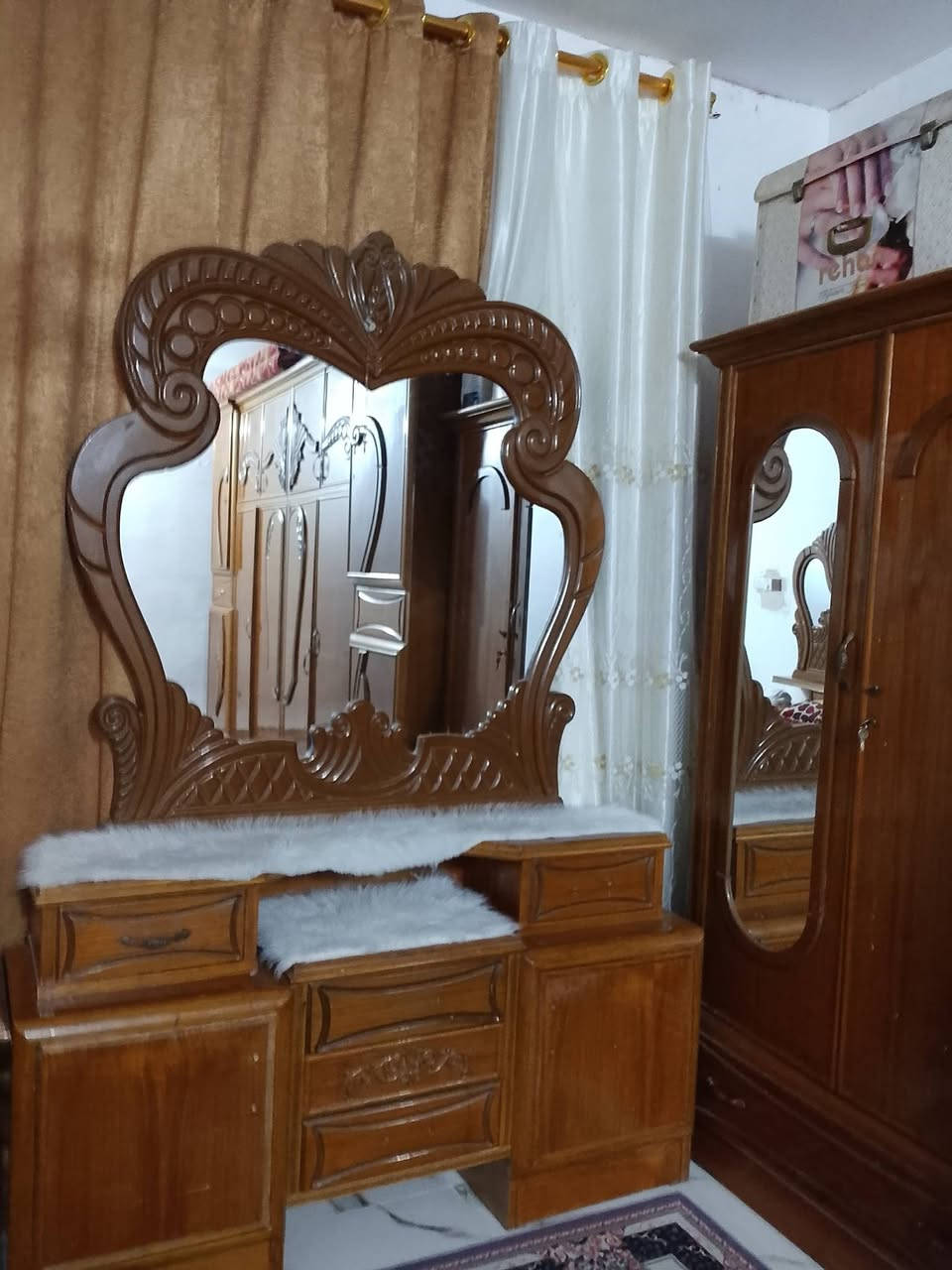 غرفه للبيع سعر خاص***********
